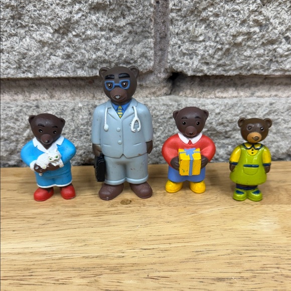 Daniele Bour Other - Set of 4  2004 Daniele Bour Kids Bear Figurines - Multicolor Toy Figures